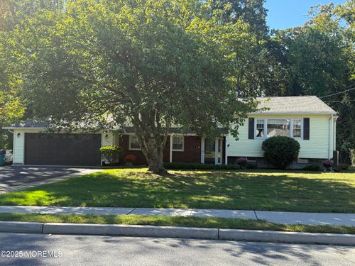 908 Darlene Ave, OCEAN, NJ, 07712-4123 | Card Image