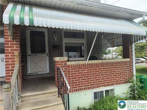 226 N Graham St, Allentown, PA, 18109-2190 | Card Image
