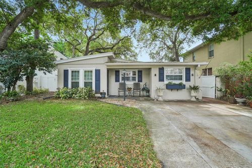 3218 W Oakellar Ave, TAMPA, FL, 33611-2951 | Card Image