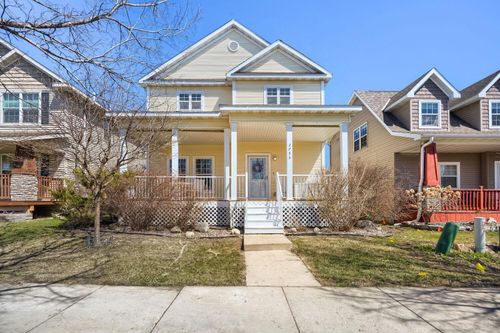 2755 Faulkner Dr, Chaska, MN, 55318-4101 | Card Image