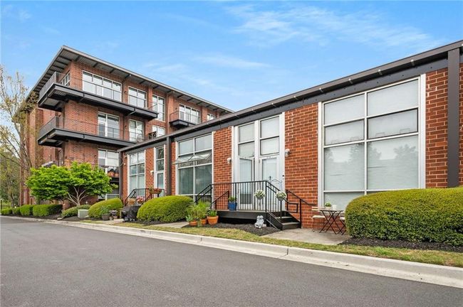 APT-2116 - 5200 Peachtree Rd, Condo with 1 bedrooms, 1 bathrooms and 2 parking in Chamblee GA | Image 21