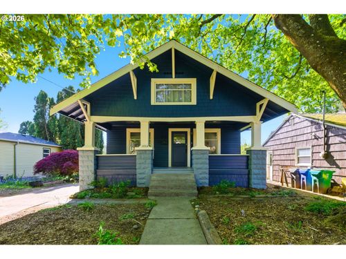 3733 Se 28th Pl, Portland, OR, 97202-3058 | Card Image