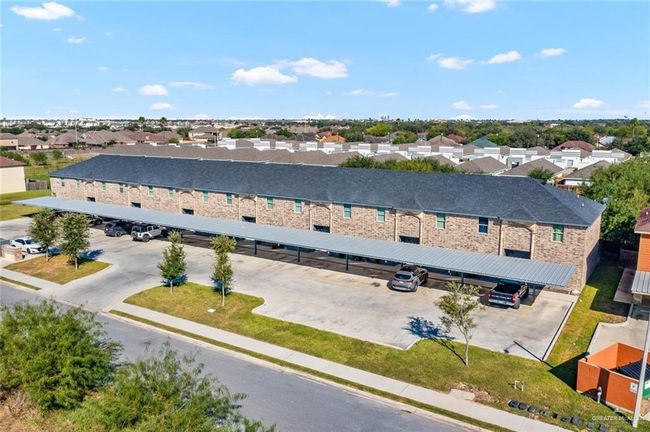 Aerial perspective of suburban area | Image 12