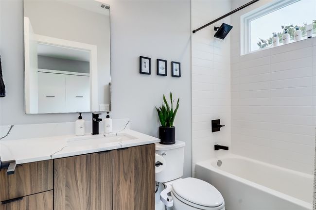 UNIT-2105 - 2108 Tillery St, House other with 2 bedrooms, 3 bathrooms and 1 parking in Austin TX | Image 27