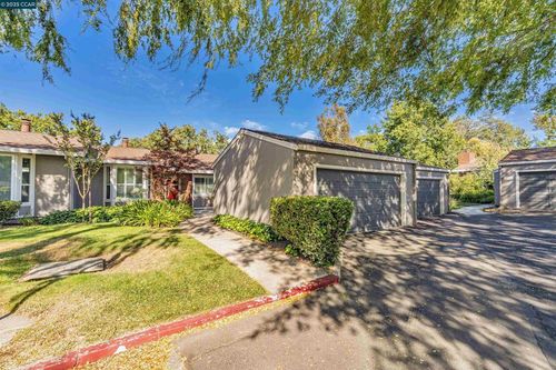 812 Royal Ann Ln, Concord, CA, 94518-3511 | Card Image
