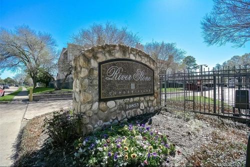 apt-1009-10855 Meadowglen Ln, Houston, TX, 77042-4038 | Card Image