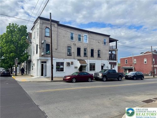 701 N Jordan St, Allentown, PA, 18102-1818 | Card Image