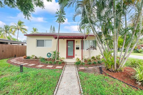 1645 Ne 16th Ave, Fort Lauderdale, FL, 33305-3304 | Card Image