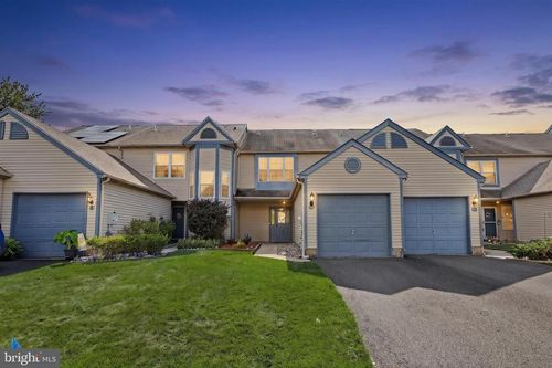 5 Goldenrod Ct, Hamilton, NJ, 08690-3323 | Card Image