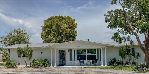 3131 Calusa Ave, Naples, FL, 34112-4827 | Card Image