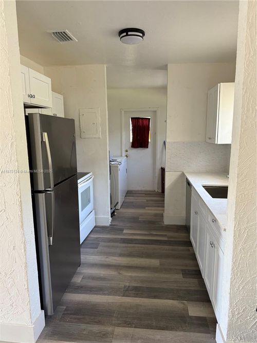 3471 Nw 1st Ct, Lauderhill, FL, 33311-8334 | Card Image