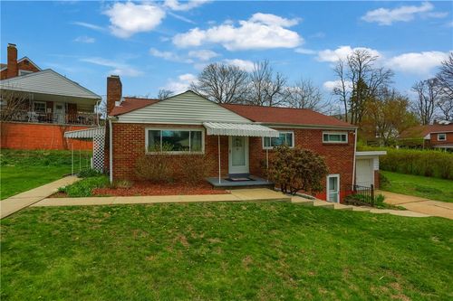 1894 Oakbine Ave, Coraopolis, PA, 15108-3042 | Card Image