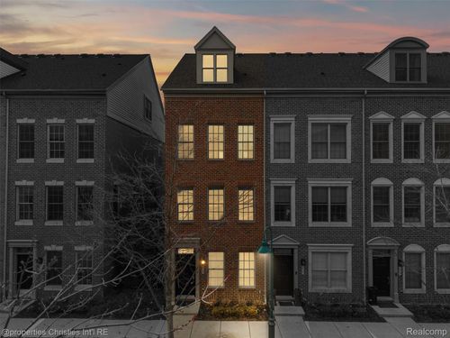 512 Graten St, Birmingham, MI, 48009-6516 | Card Image