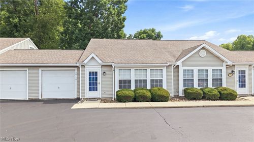 b-3211 Woodland Trl, Cortland, OH, 44410-9255 | Card Image