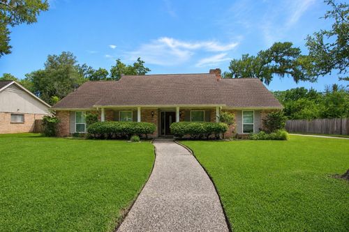 15322 Wandering Trl, Friendswood, TX, 77546-3025 | Card Image