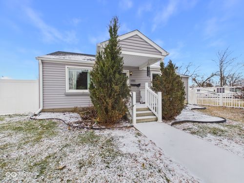 2415 A St, Elwood, IN, 46036-1735 | Card Image