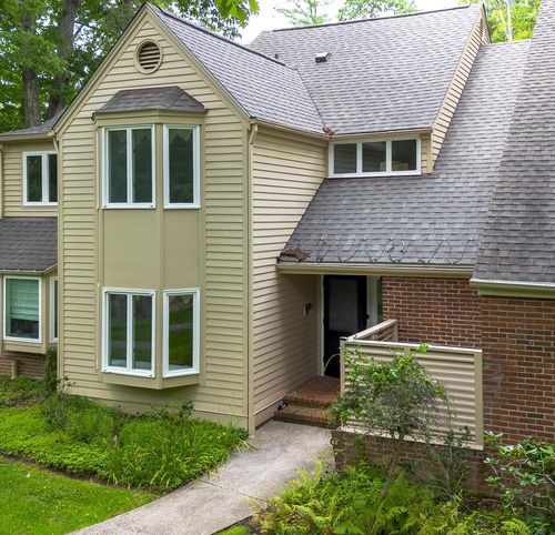 62 Deepwood Ln, HOT SPRINGS, VA, 24445-2703 | Card Image