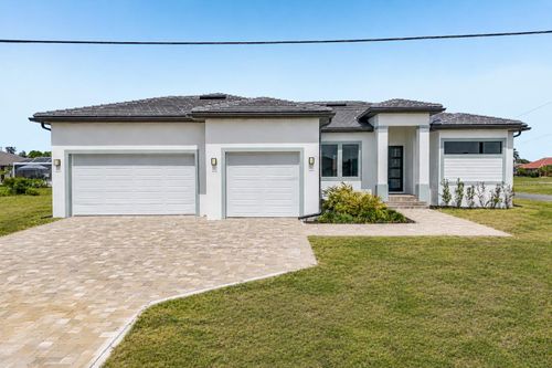 17315 Cape Horn Blvd, PUNTA GORDA, FL, 33955-4521 | Card Image