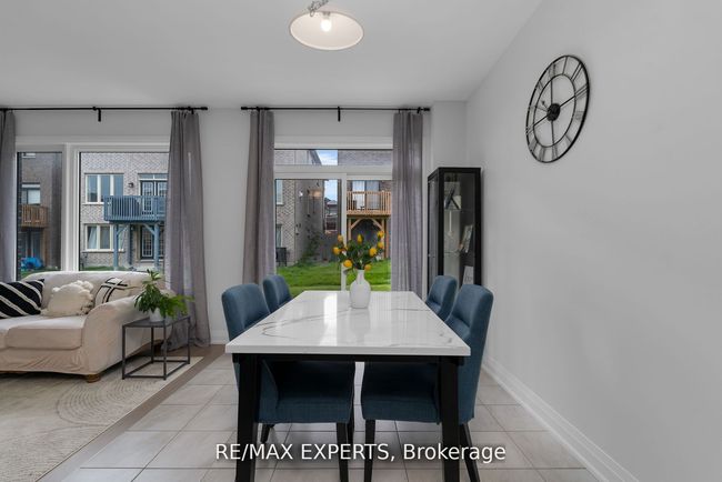 27 Sweet Cicely St, House attached with 4 bedrooms, 3 bathrooms and 1 parking in Springwater ON | Image 12