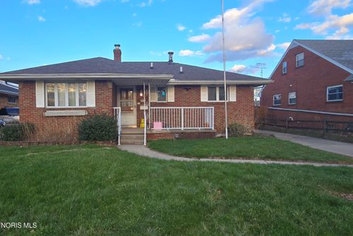 4416 282nd St, Toledo, OH, 43611-1845 | Card Image