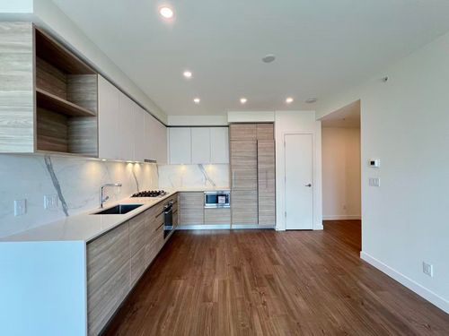 808-585 Austin Avenue, Coquitlam, BC, V3K0G6 | Card Image
