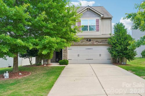 204 Kingston Dr, Mount Holly, NC, 28120-7716 | Card Image