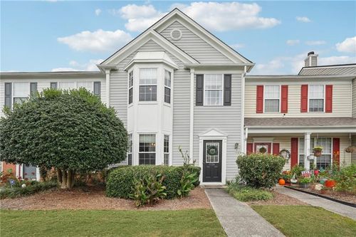 1736 Stanwood Dr Nw, Kennesaw, GA, 30152-7668 | Card Image