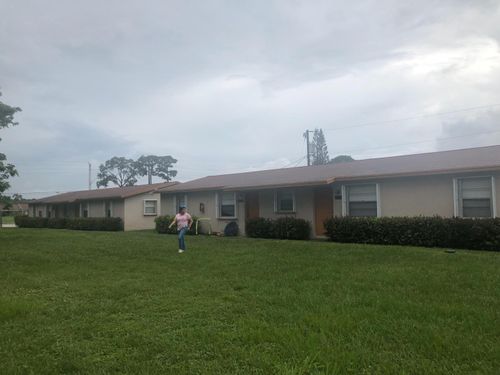 2176 S Haverhill Rd, West Palm Beach, FL, 33415-7352 | Card Image