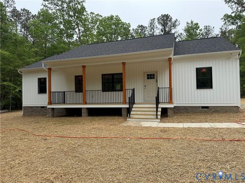 4205 New Kent Hwy, Quinton, VA, 23141-2501 | Card Image