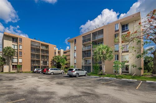 9150 Fontainebleau Blvd, Miami, FL, 33174 | Card Image