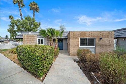 22400 Canyon Club Dr, Canyon Lake, CA, 92587-7953 | Card Image