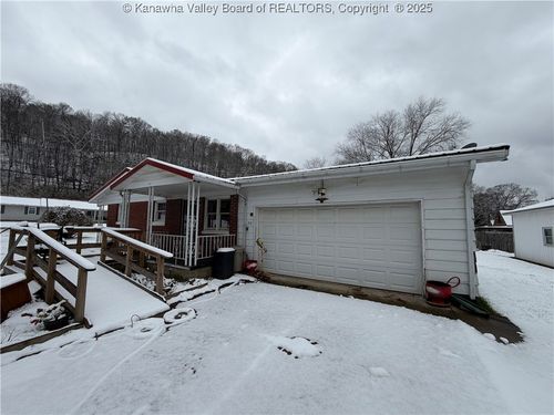 218 Oak St, Letart, WV, 25253 | Card Image