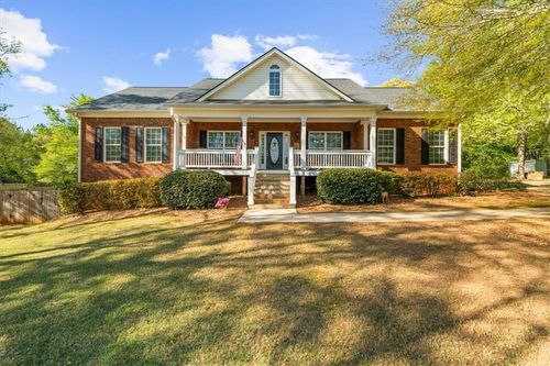 144 Manor Pl, Commerce, GA, 30530-7707 | Card Image