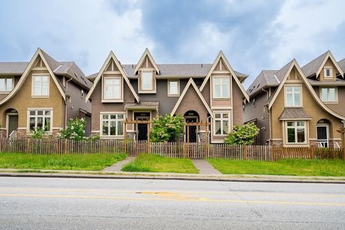 6727 184 St, Surrey, BC, V3S1E5 | Card Image