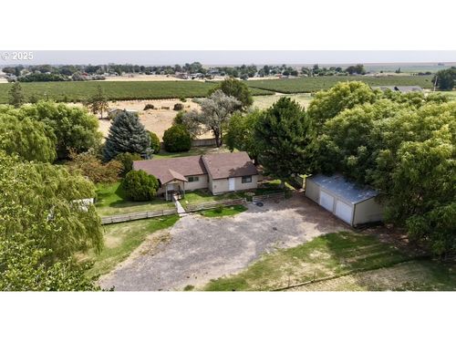 78641 Paul Smith Rd, Boardman, OR, 97818-8010 | Card Image