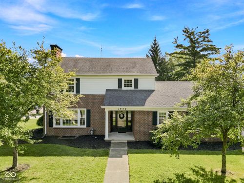 1947 Washington Street, Columbus, IN, 47201 | Card Image