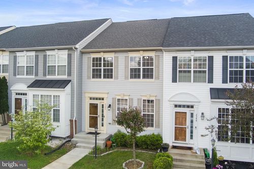2386 Battery Hill Cir, WOODBRIDGE, VA, 22191-6514 | Card Image