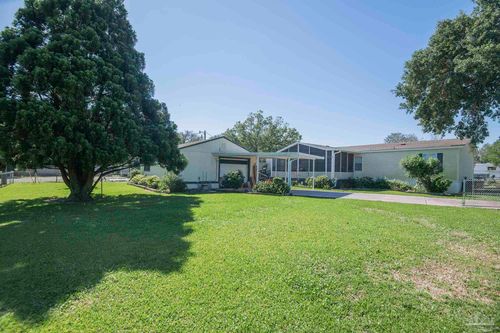 9540 Bowman Ave, Pensacola, FL, 32534-1037 | Card Image