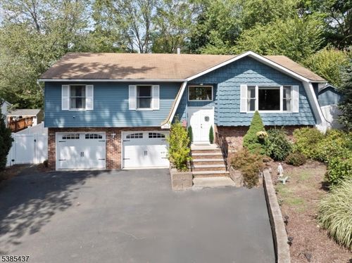 364 Piermont Ave, Hillsdale, NJ, 07642-2222 | Card Image