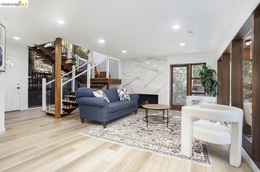 Residential in Oakland 4