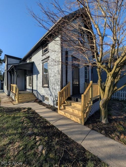 191 Wentz St, Tiffin, OH, 44883-2045 | Card Image