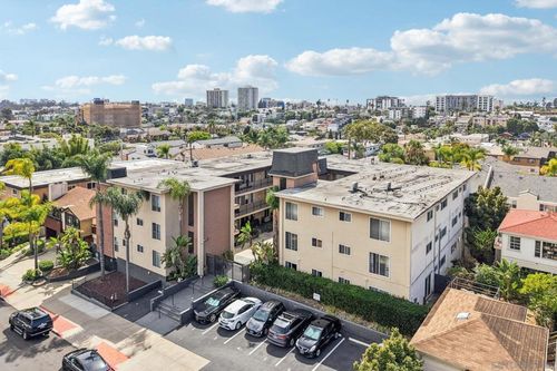 2i-4180 Louisiana St, San Diego, CA, 92104-1666 | Card Image