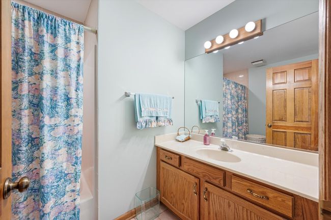 1144 W Trinity Dr, House other with 3 bedrooms, 4 bathrooms and 2 parking in ADDISON IL | Image 26