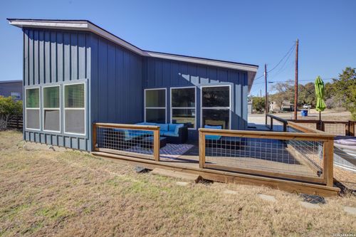 1827 Live Oak Dr, Canyon Lake, TX, 78133-2656 | Card Image