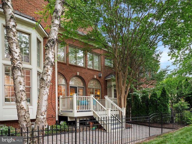 12753 Lavender Keep Cir, Townhouse with 4 bedrooms, 5 bathrooms and null parking in FAIRFAX VA | Image 53