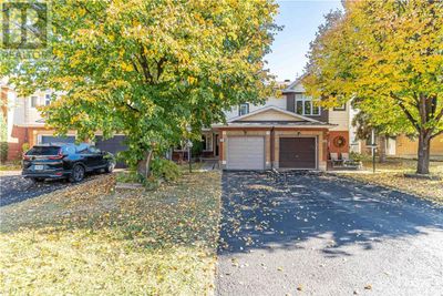 191 Beatrice Dr, Townhouse with 3 bedrooms, 2 bathrooms and 3 parking in Nepean ON | Image 1