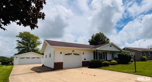 630 Mission Dr, Kewanee, IL, 61443-3636 | Card Image