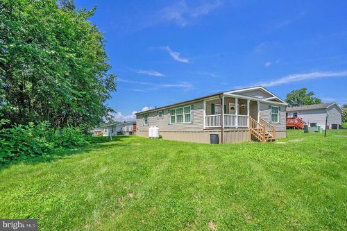 416 Arrowhead Ct, HONEY BROOK, PA, 19344-8601 | Card Image