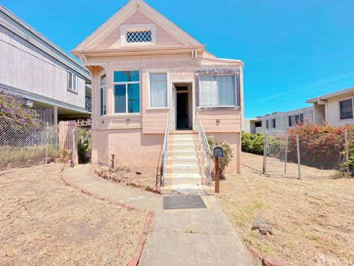 322 Commercial Ave, South San Francisco, CA, 94080-4727 | Card Image