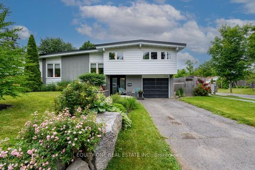 1214 Bonnie Cres, Ottawa, ON, K2C1Z9 | Card Image